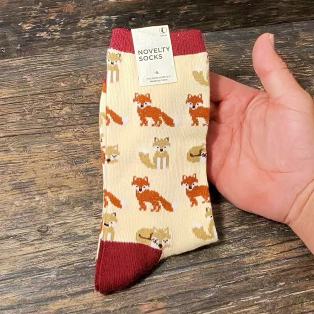 Charming Fox Pattern Crew Socks - Cream and Red
